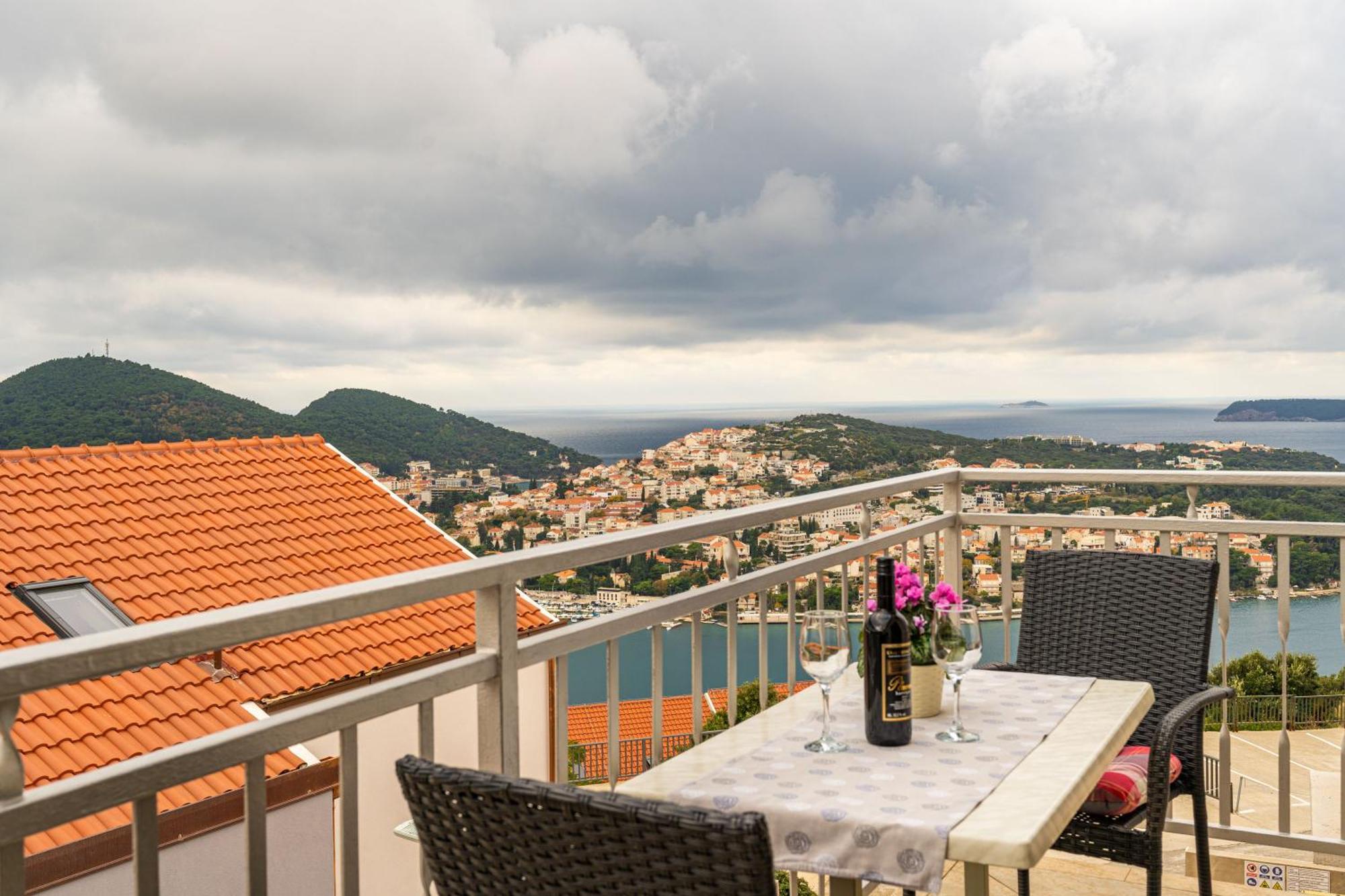 Sea View Apartment Nuncijata Dubrovnik Exterior photo